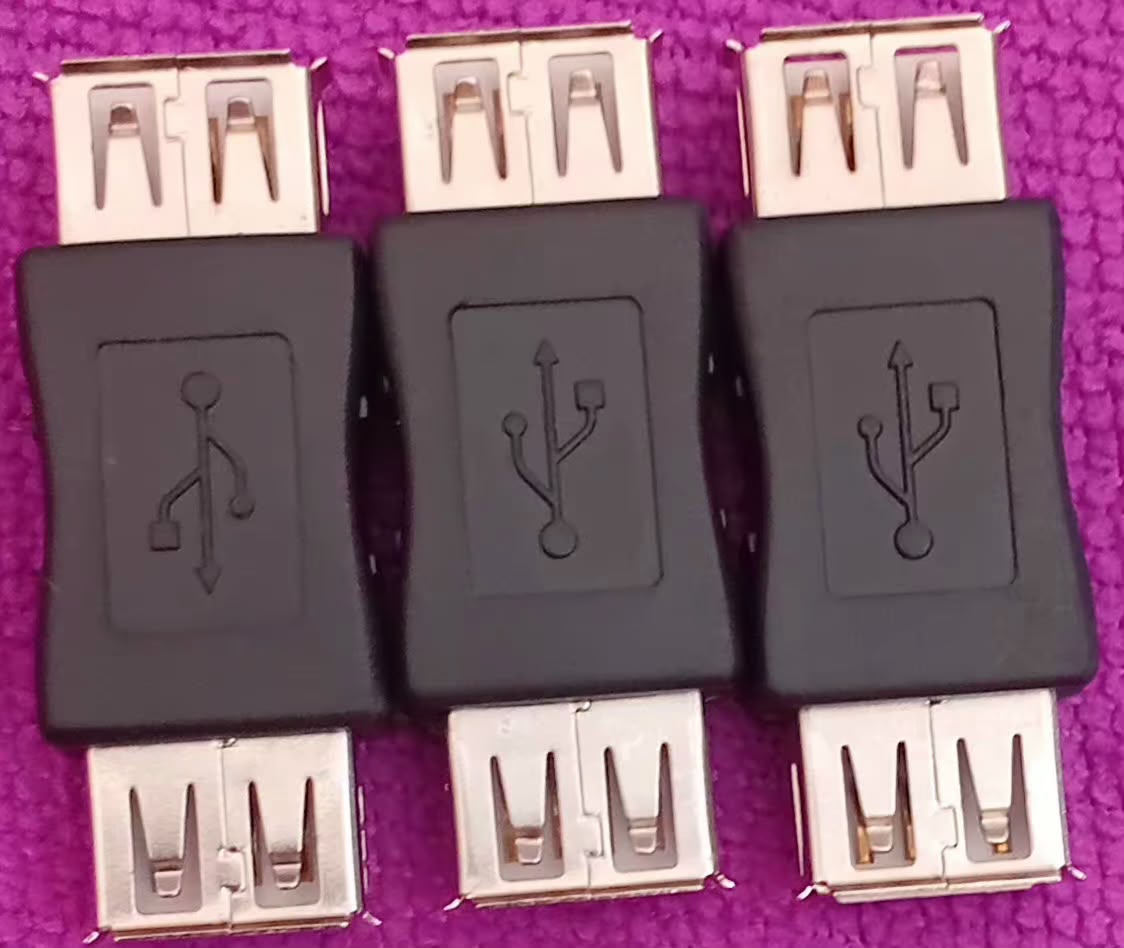 ADAPTADOR USB HEMBRA-HEMBRA 